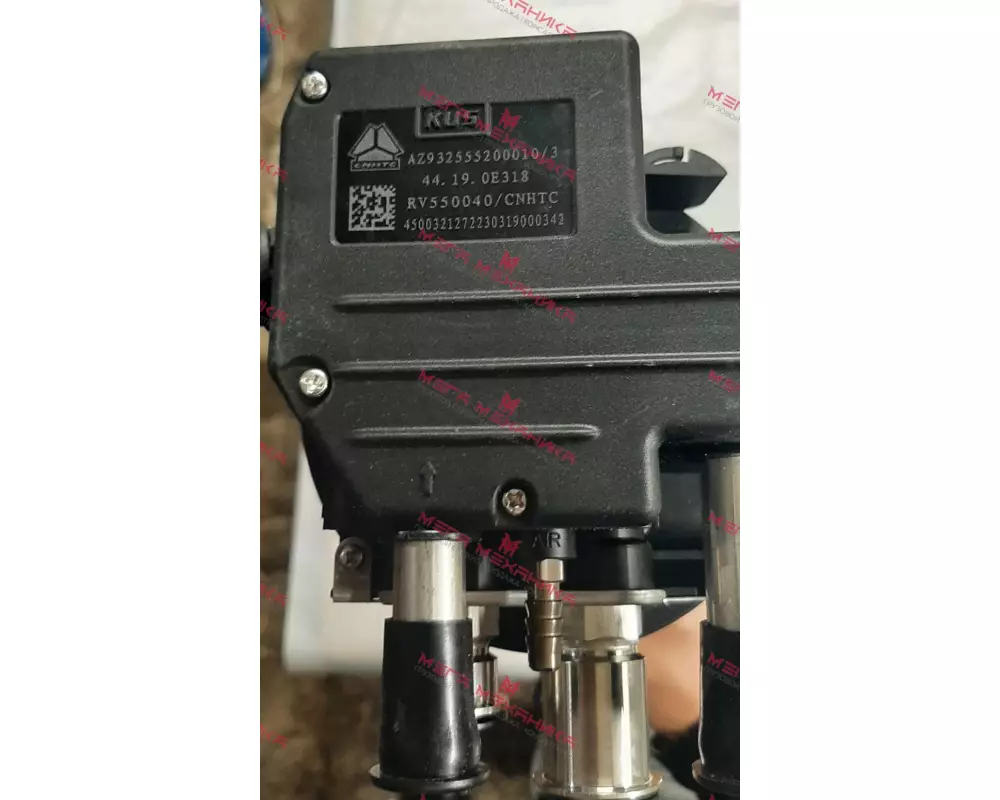 Датчик уровня топлива (топливный бак 700x700 мм/быстроразъемный тип/подогрев воды)